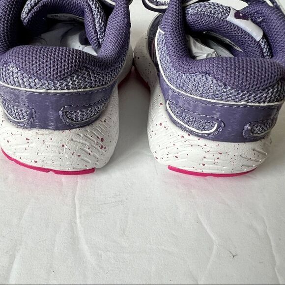 New Balance 519V1 Girls Purple/Pink Hook And Loop Sneakers Size 2 Extra Wide - Picture 5 of 7